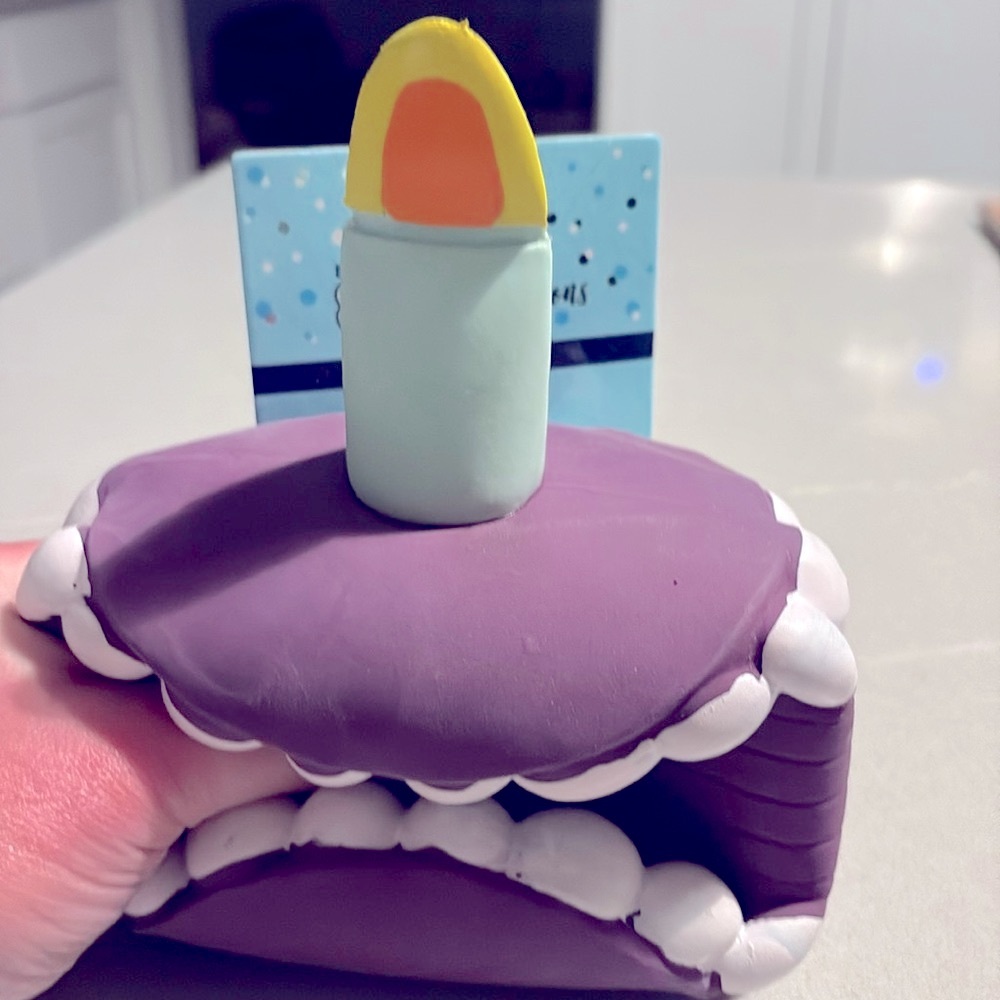 NWT [Buttons & Bones] Celebrations Dog Birthday Cake Squeak Toy Purple w/Candle - Picture 4 of 6